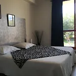 Appart\'Hotel Et Chambres Essentiel Spa