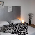 Appart\'Hotel Et Chambres Essentiel Spa