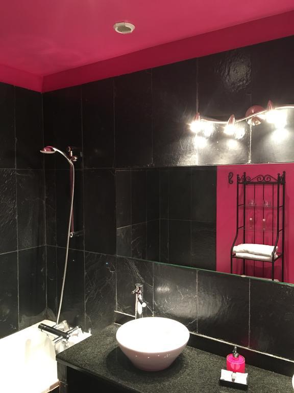 Appart'hotel Et Essentiel Spa Guest house