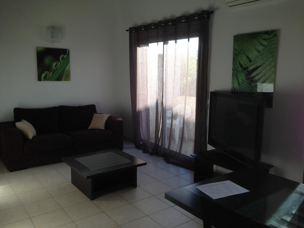 Guest house Appart'hotel Et Essentiel Spa Arles
