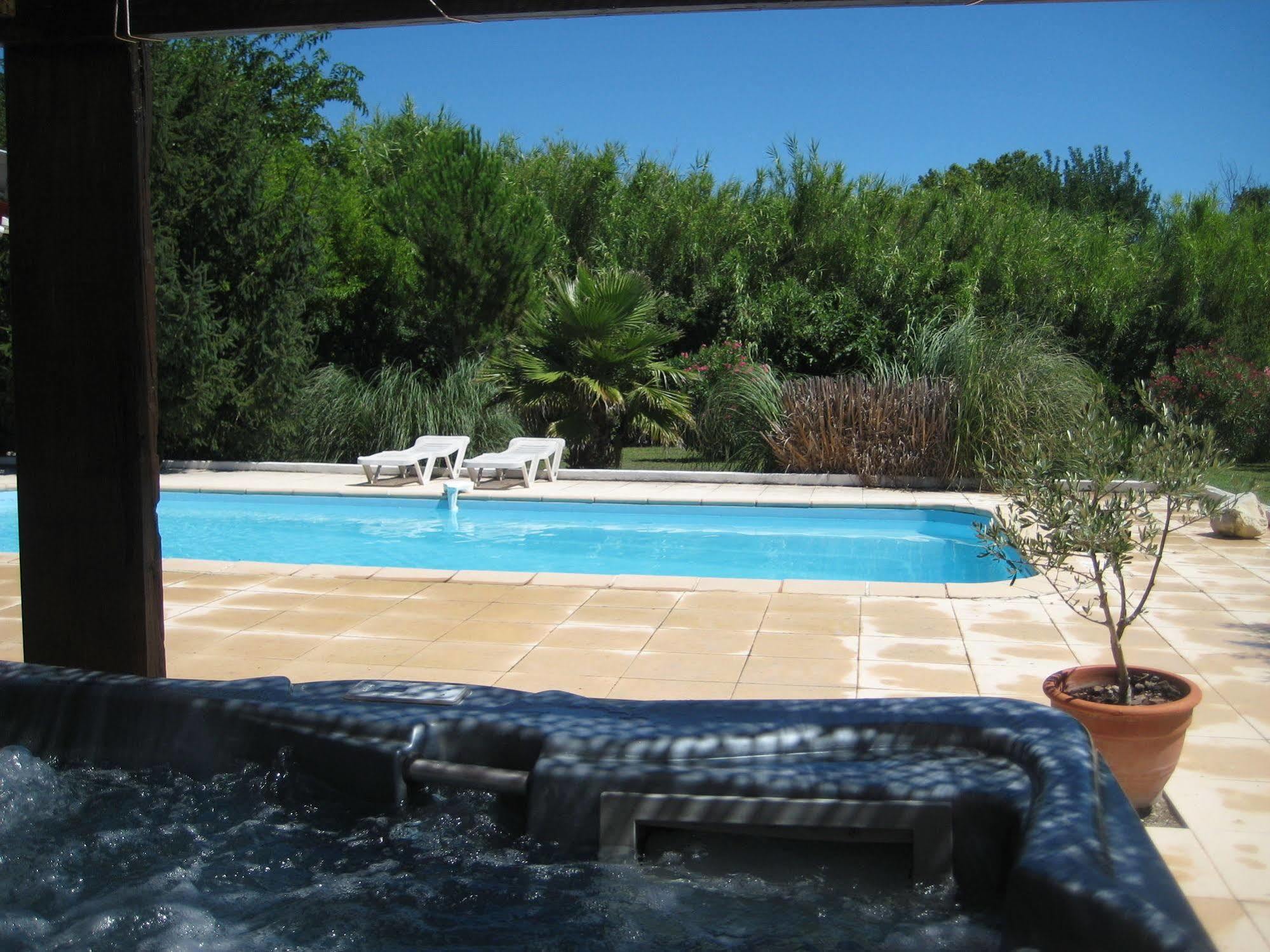 Guest house Appart'hotel Et Essentiel Spa *