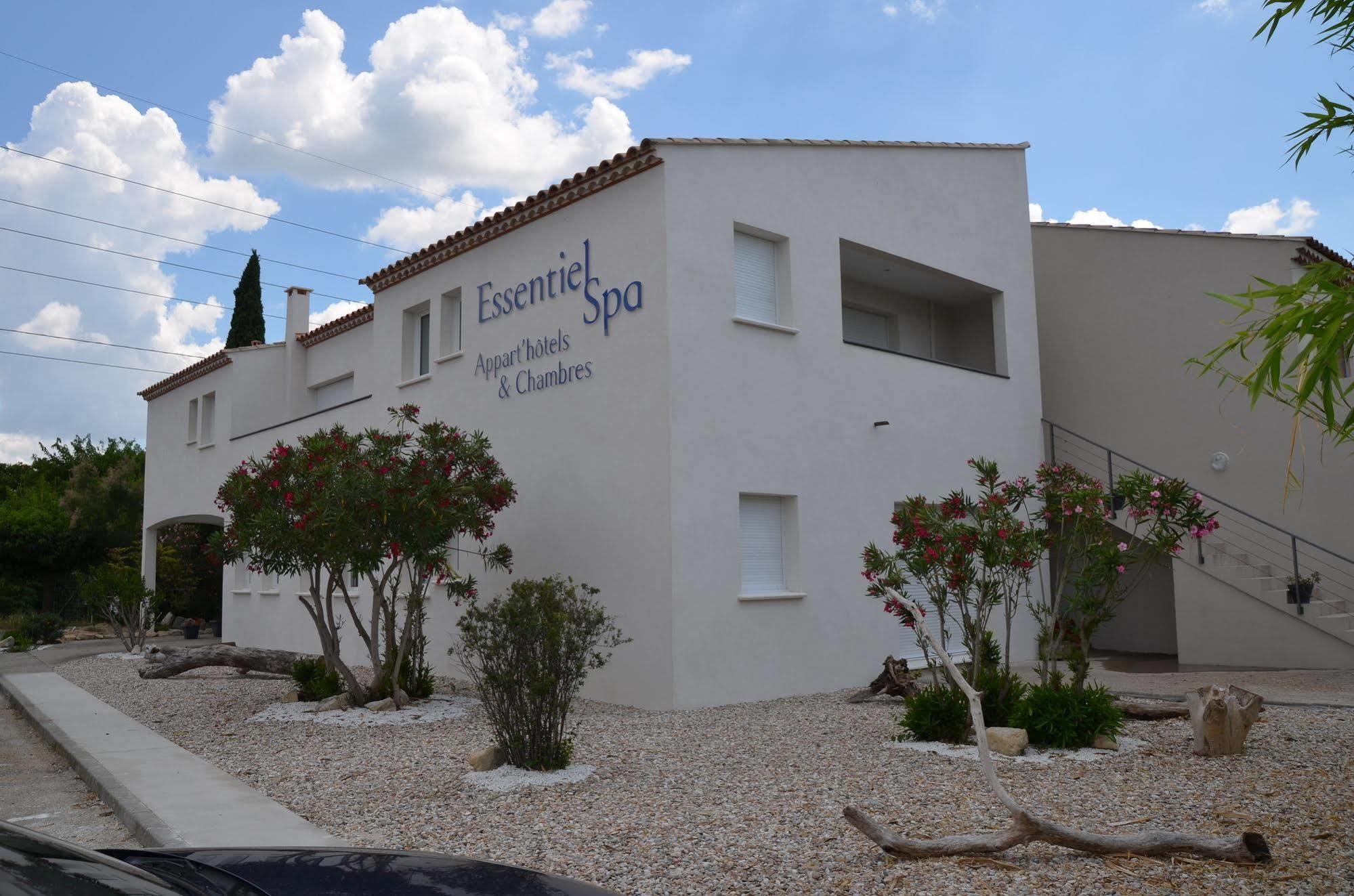 Appart'hotel Et Essentiel Spa Arles